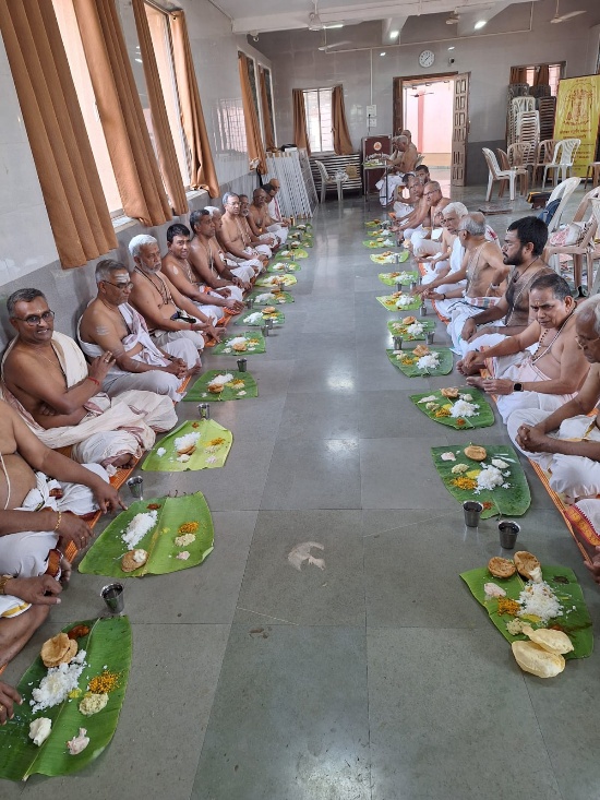 Annadhanam meal service